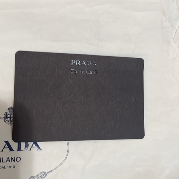 Authentic Prada Wallet . Brand new in Box. Can be used as wallet on a chain. - Picture 4 of 7